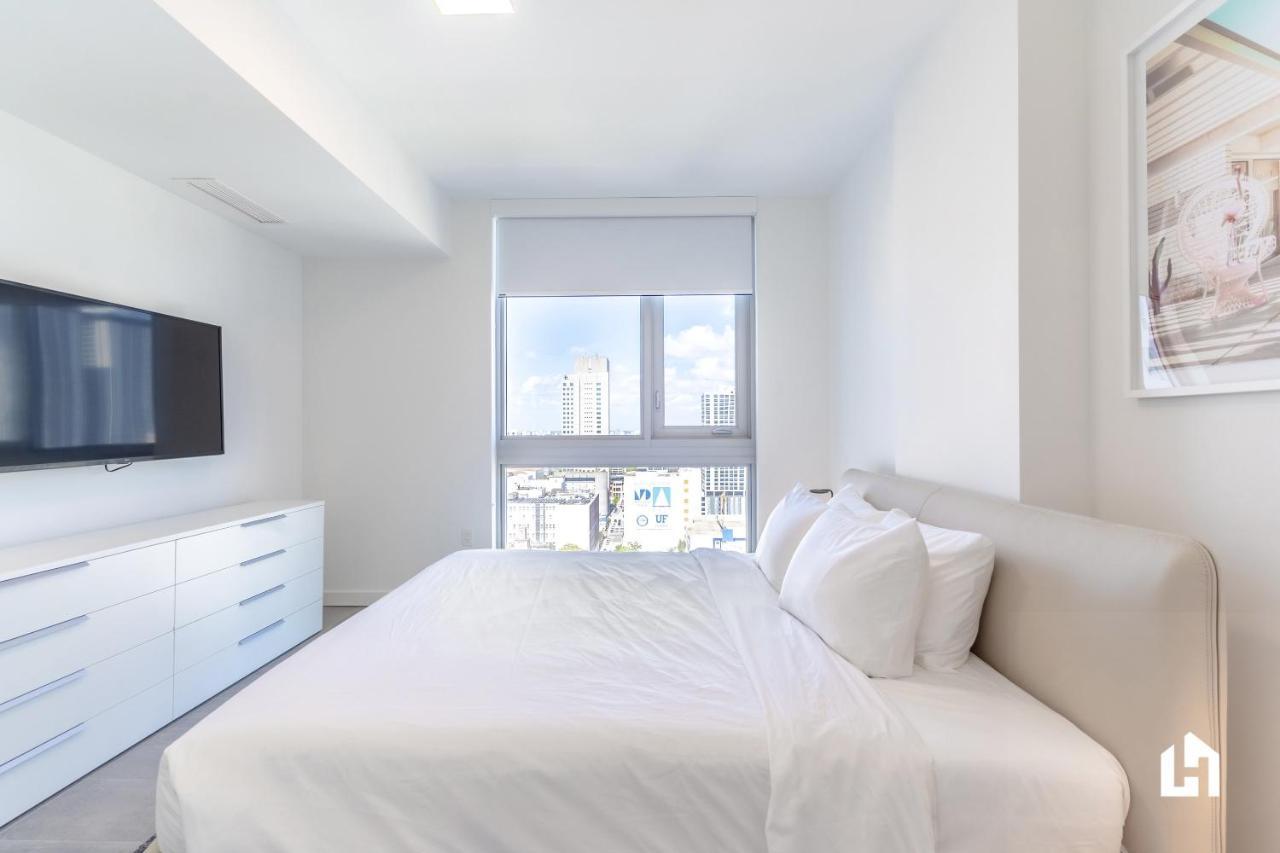 Downtown Miami Condos By Lua Host Экстерьер фото