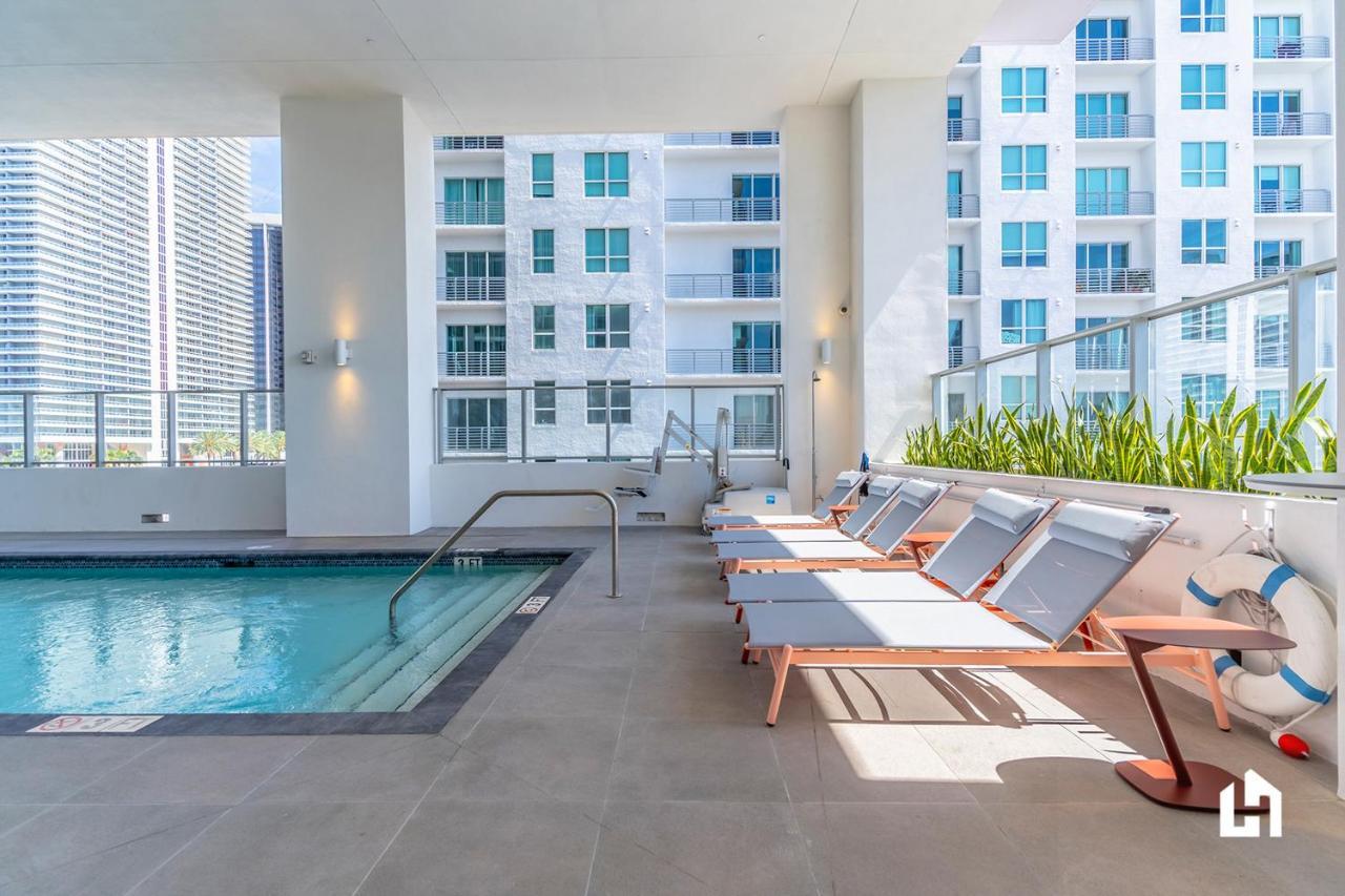 Downtown Miami Condos By Lua Host Экстерьер фото