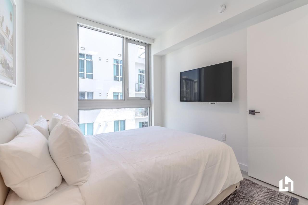Downtown Miami Condos By Lua Host Экстерьер фото